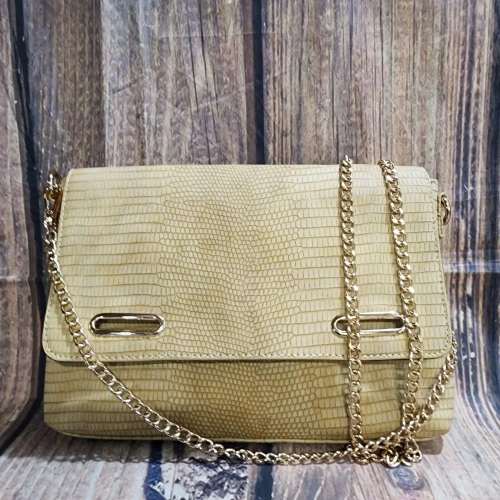 Cato Beige/Tan Textured Faux Leather Purse Gold Hardware Chain Strap 21" Drop - Picture 1 of 14